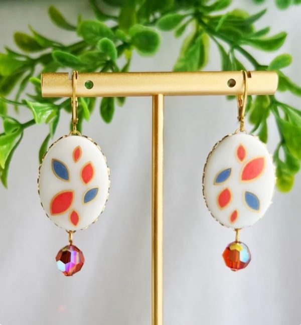 VINTAGE ABSTRACT CABOCHON Swarovski crystal earrings